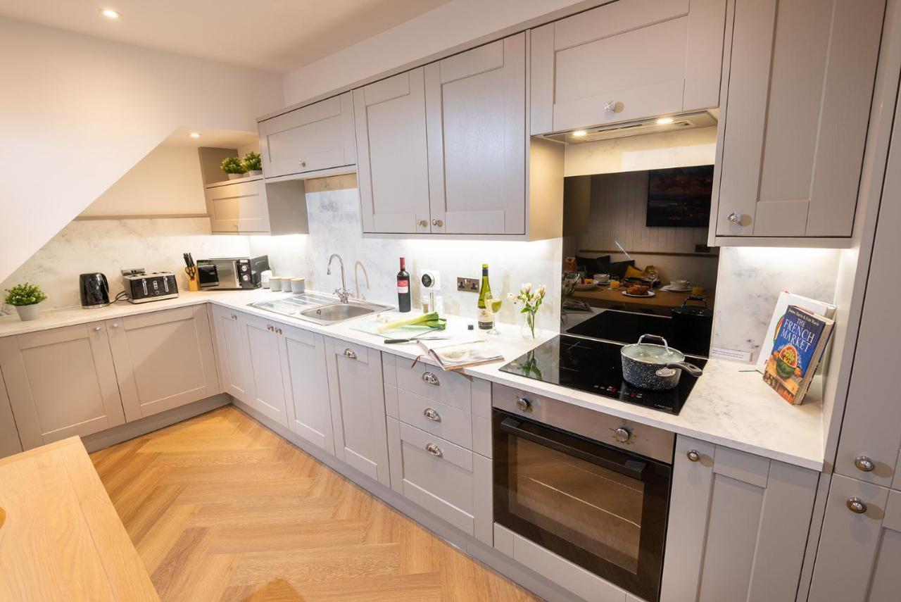 Lola'S Loft With Lake Views - Central Bowness - Pet Friendly Luaran gambar