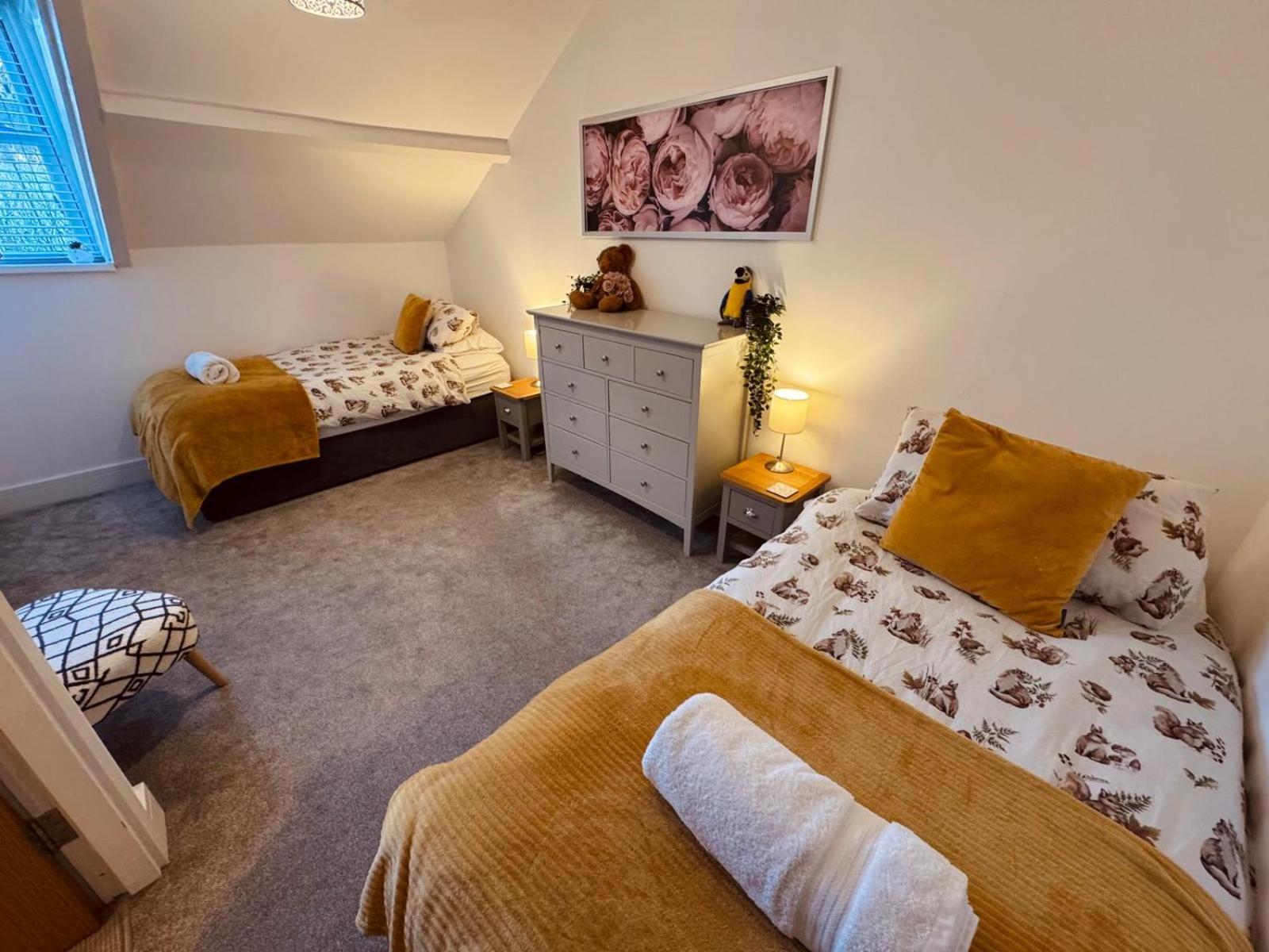 Lola'S Loft With Lake Views - Central Bowness - Pet Friendly Luaran gambar
