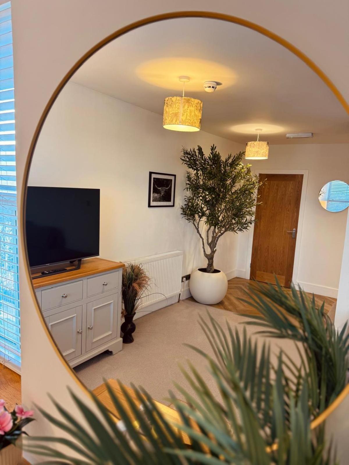 Lola'S Loft With Lake Views - Central Bowness - Pet Friendly Luaran gambar